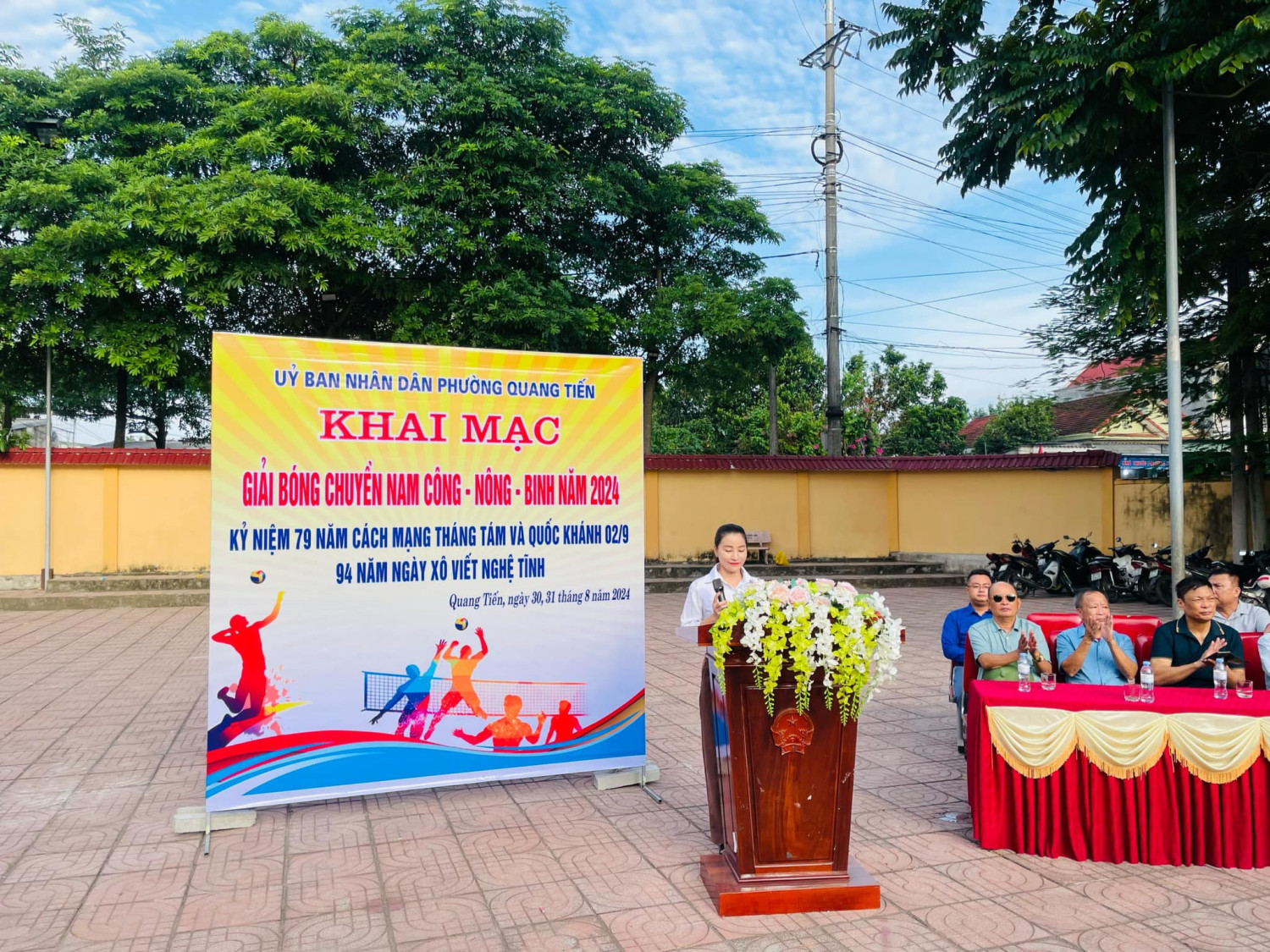 bóng 7 khai mạc